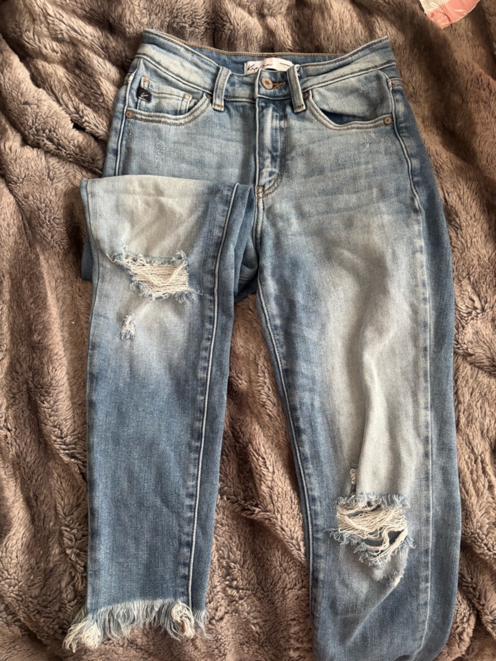 KanCan Light Blue Distressed Cropped Jeans
